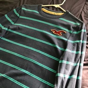 Hollister Pull Over Sweater